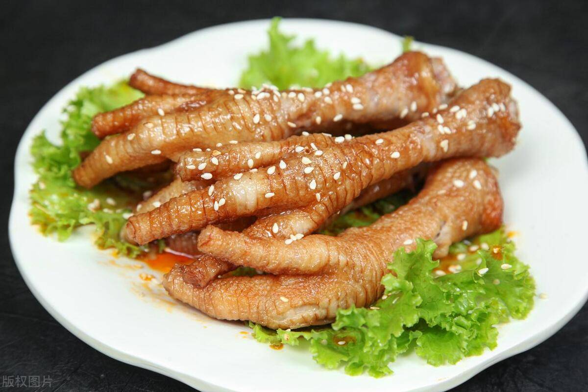减肥可以吃鸡爪吗(减肥的时候可以吃鸡爪吗)