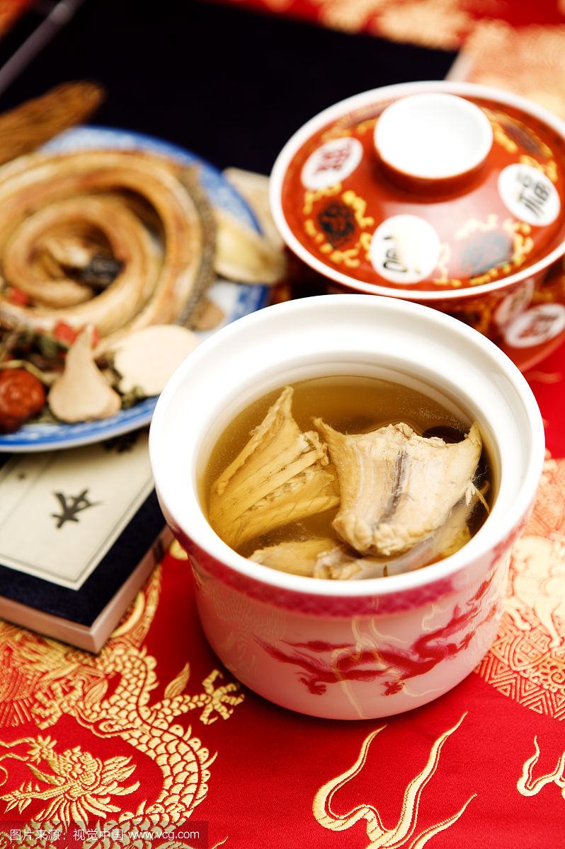 蛇汤(蛇汤图片)