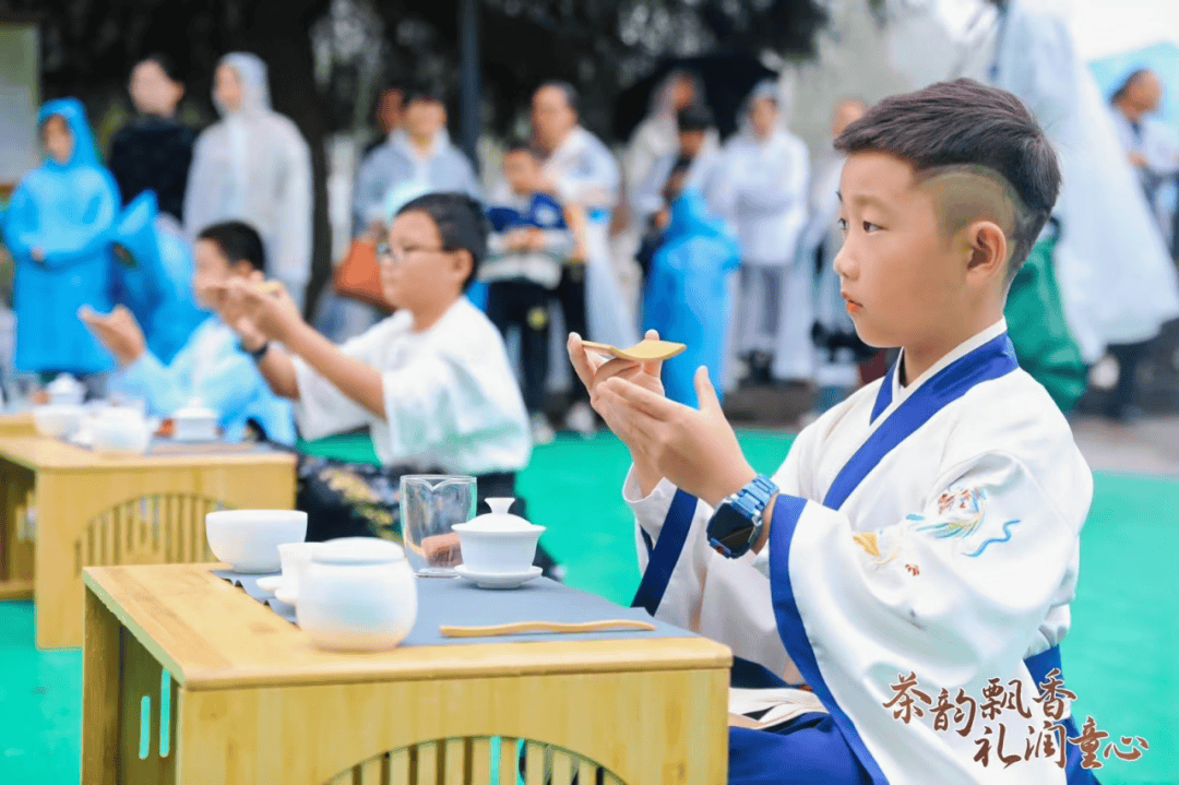 青少年能喝茶吗_(青少年能喝茶吗?)
