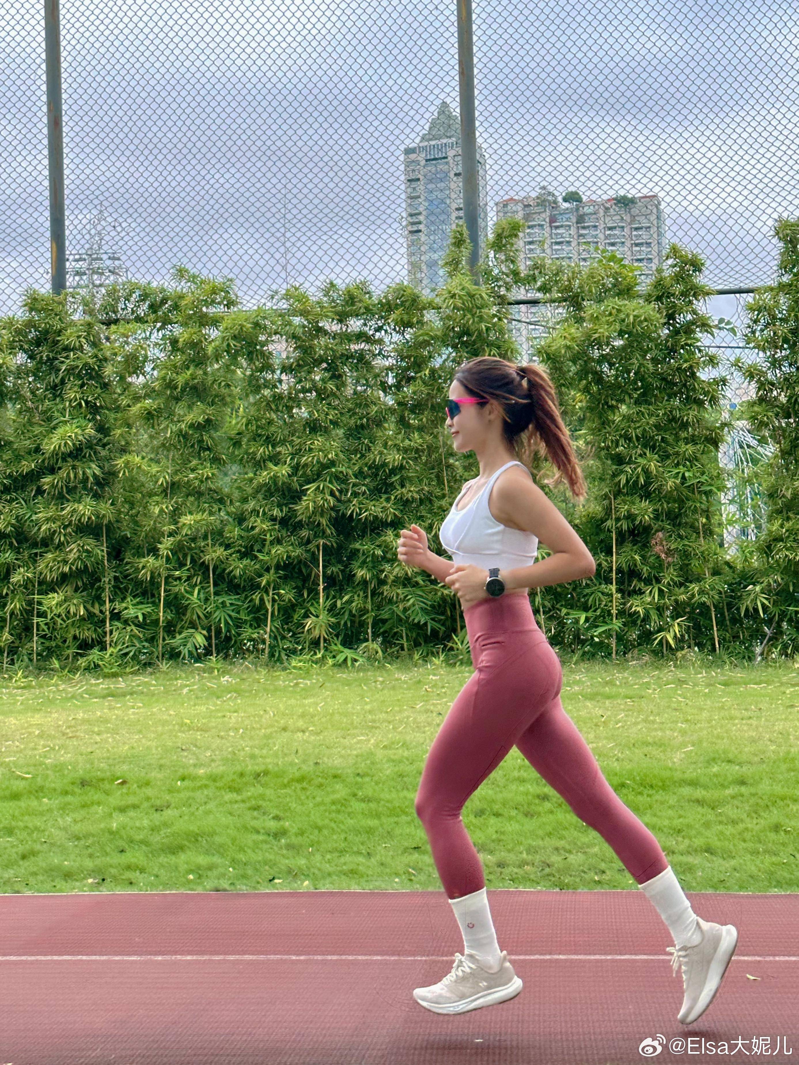 来大姨妈能跑步吗-(来大姨妈能跑步吗跑多久)